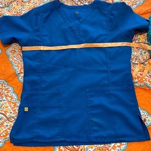 Wonder Wink Scrub set